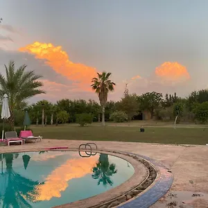 https://la-vie-en-rose.marrakeshhotelsmorocco.com